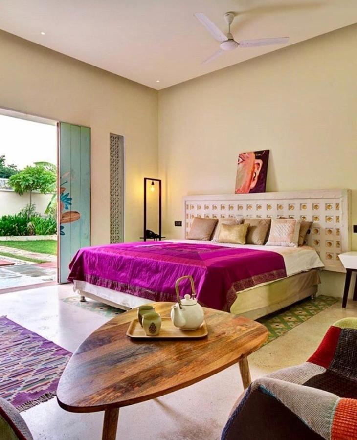Parijat Private Pool Villa 1, 2 And 3 Bhk Udaipur Extérieur photo