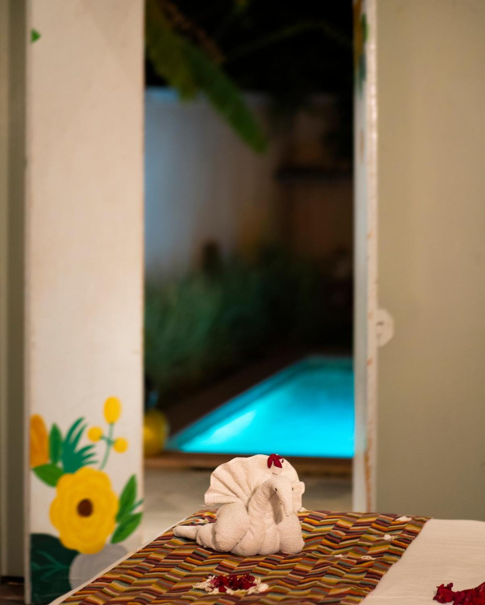 Parijat Private Pool Villa 1, 2 And 3 Bhk Udaipur Extérieur photo
